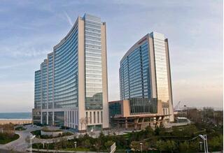 鲁商凯悦大酒店